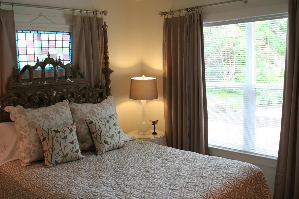 Bear Creek Cottage Manchaca Εξωτερικό φωτογραφία